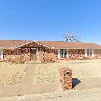 926 Clear Crk, Yukon, OK 73099