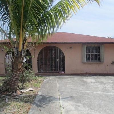 926 N C St, Lake Worth Beach, FL 33460