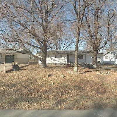 926 S Cherry St, Siloam Springs, AR 72761