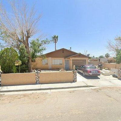 927 W Vulcan Ave, Ridgecrest, CA 93555