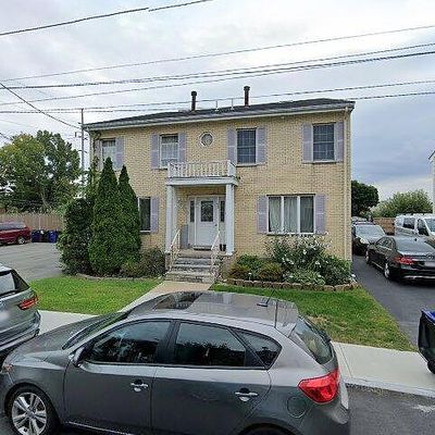 93 Atwood St, Revere, MA 02151