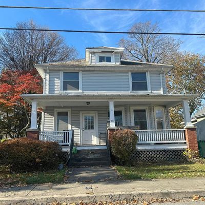 93 Henry St, East Stroudsburg, PA 18301