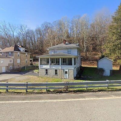 93 Water St, Fredericktown, PA 15333