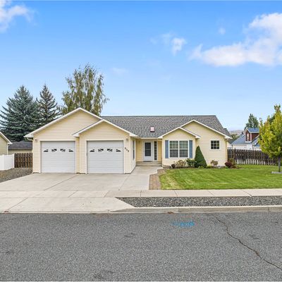 930 Elkhorn Dr, Baker City, OR 97814