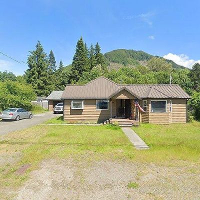 930 Montague Ave, Darrington, WA 98241