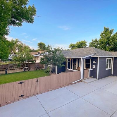 930 S Eliot St, Denver, CO 80219