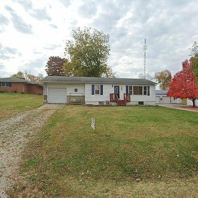 930 W South St, Vandalia, IL 62471