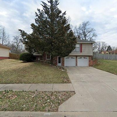 9301 E 90 Th Ter, Kansas City, MO 64138