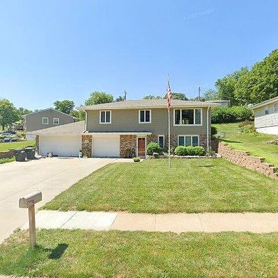 9305 Fowler Ave, Omaha, NE 68134