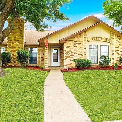 9306 Grant Dr, Rowlett, TX 75088