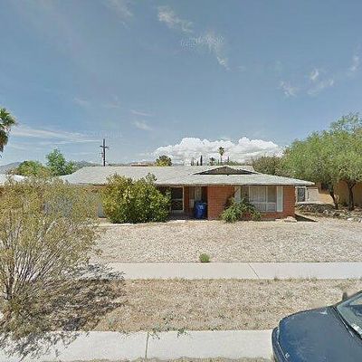 9323 E Magdalena Rd, Tucson, AZ 85710