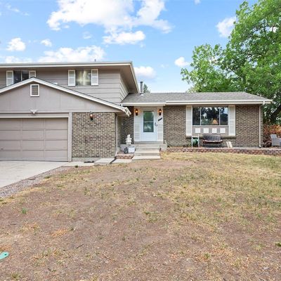 9335 W Iowa Pl, Lakewood, CO 80232