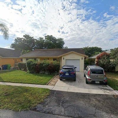 9338 Nw 53 Rd Ct, Sunrise, FL 33351