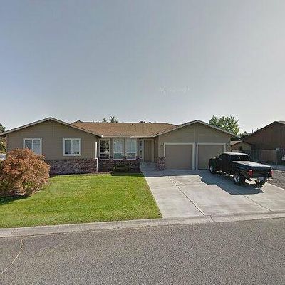 9353 Albert Way Se, Moses Lake, WA 98837