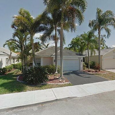 9366 Arborwood Cir, Davie, FL 33328