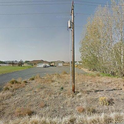 9374 Neppel Rd Ne, Moses Lake, WA 98837