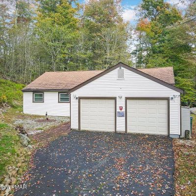 9386 Fairmount Way, Tobyhanna, PA 18466