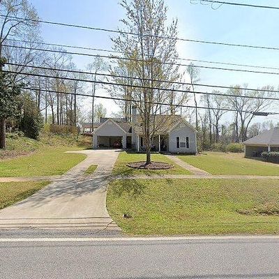 94 4 Th St, Newnan, GA 30263