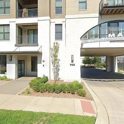 940 Maple Ave #406, Downers Grove, IL 60515