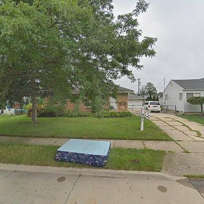 941 Helen St, Garden City, MI 48135