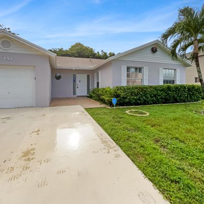 941 Sw 88 Th Ave, Pembroke Pines, FL 33025