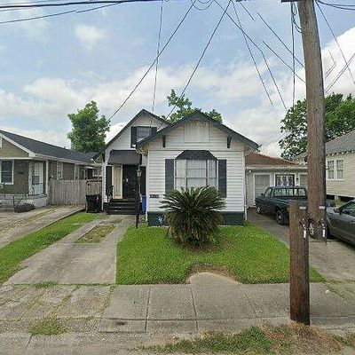 9412 Palmetto St, New Orleans, LA 70118