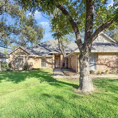 9413 Monticello Dr, Granbury, TX 76049