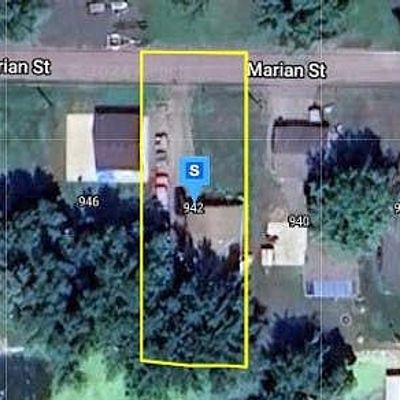 942 Marian St, Waterville, MN 56096