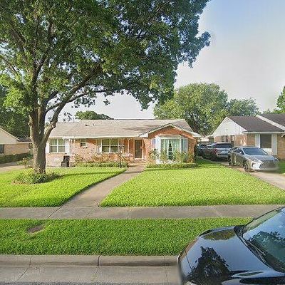 942 Green Castle Dr, Dallas, TX 75232