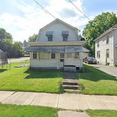 942 Harrison St, New Castle, PA 16101