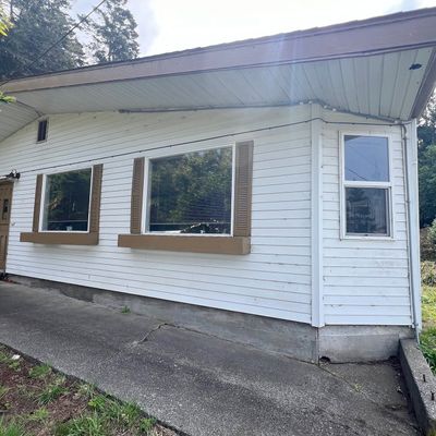 94281 June St, Gold Beach, OR 97444