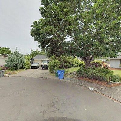 943 Saville Ave, Eugene, OR 97404