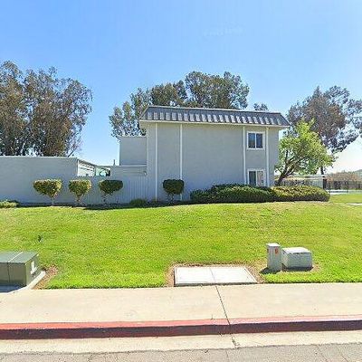 9435 Carlton Oaks Dr #E, Santee, CA 92071