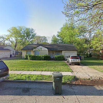 944 Old Orchard Rd, Garland, TX 75041