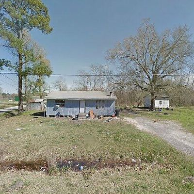 9446 Main St, Batson, TX 77519