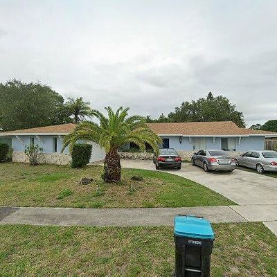 945 Waialae Cir Ne, Palm Bay, FL 32905