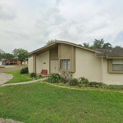 947 Blue Bonnet Dr, Harlingen, TX 78550