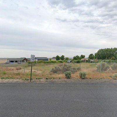 9486 Stonecrest Rd Ne, Moses Lake, WA 98837