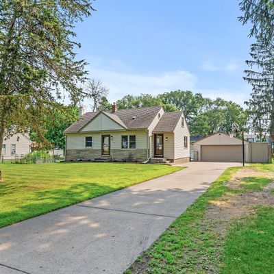 9039 Jackson Ave, Circle Pines, MN 55014