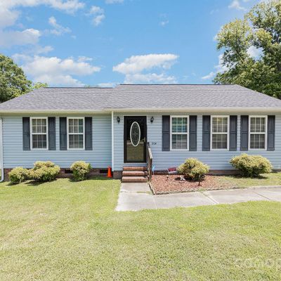 904 2 Nd St, Spencer, NC 28159