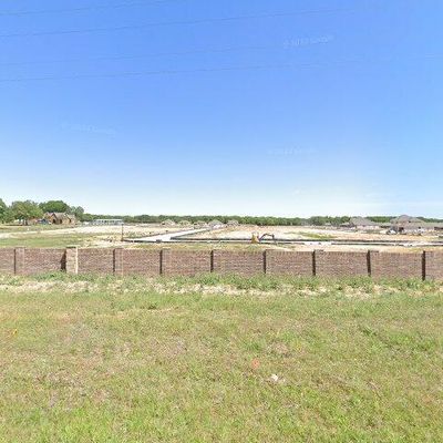 904 Granite Dr, Azle, TX 76020