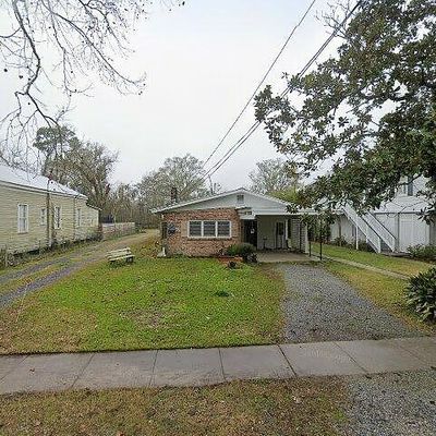 904 Pine St, Madisonville, LA 70447