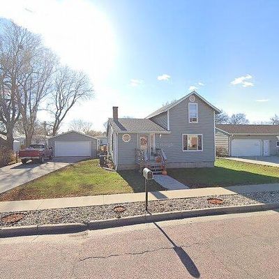 905 E 13 Th St, Yankton, SD 57078