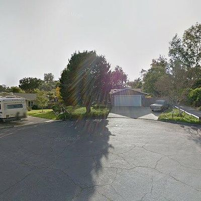 905 Dolstra Ln, Fallbrook, CA 92028