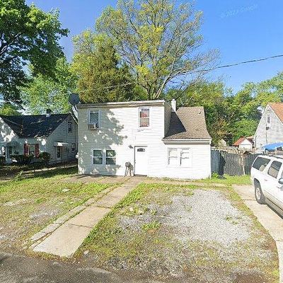 905 Elmhurst Ave, Bristol, PA 19007