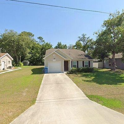 9050 Pemberton St, Spring Hill, FL 34608