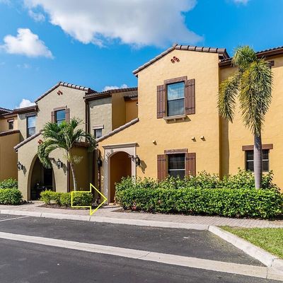 9051 Capistrano Street N, Naples, FL 34113