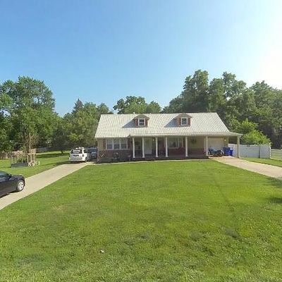 9051 E 82 Nd St, Raytown, MO 64138