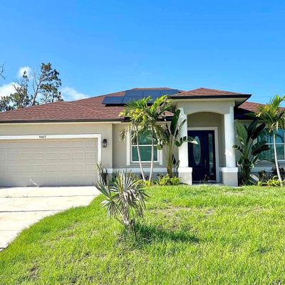 9057 Avalon Ave, Englewood, FL 34224