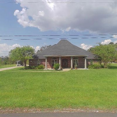 906 E Kade Ln, Lake Charles, LA 70605